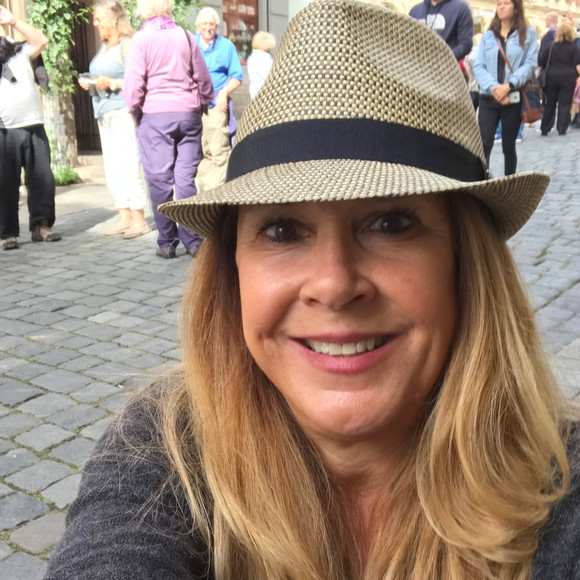 Meet the Posher Other - Meet your Posher, Posh